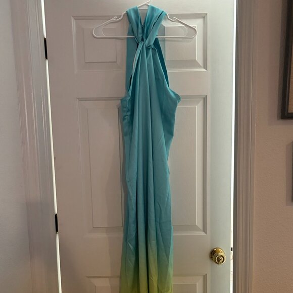 FOREVER UNIQUE Blue & Lime Ombre Satin Maxi Dress/Gown w/ Twist Front Size 2 New - Picture 1 of 16